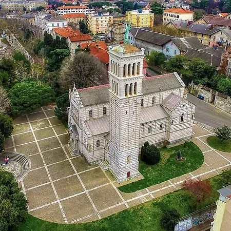 2 With Pool Appartamento Pola