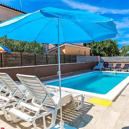 2 With Pool Appartement