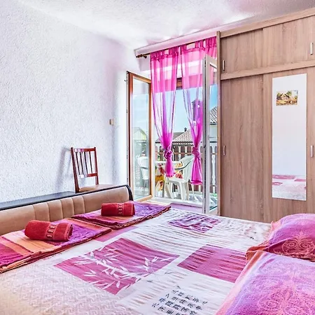 2 With Pool Appartement *