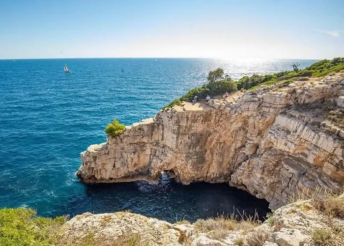 Apartment 2 With Pool Pula